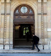 Grandes écoles, petites portes