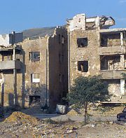 Mostar après la guerre : une ville qui n'en est plus une