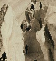 Gravir les Alpes (XIXe-XXe si�cles) : entretien avec Patrick Clastres