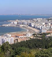 Explorer le Maghreb : les défis d'une région en mouvement