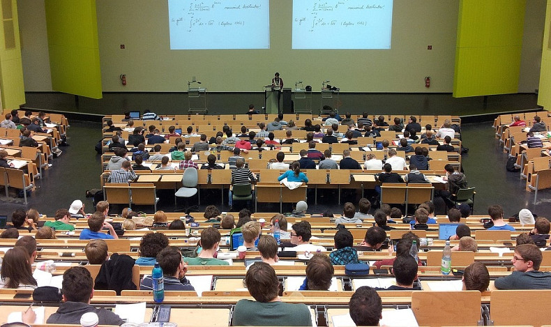 Enseigner la transition ou l'écologie à l'université ?
