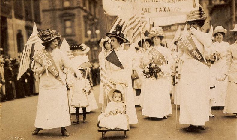 Modernité et fragilité de l’émancipation féminine 