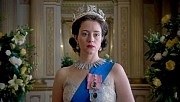 The Crown, Elisabeth II superstar