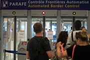 Les volutions de la frontire : de la barrire  la gare de triage